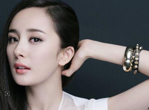 女明星娱乐圈吃瓜,女明星们的甜蜜与苦涩瓜田