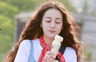 娱乐吃瓜小可爱白鹿,娱乐圈的甜蜜瓜果，揭秘明星背后的故事